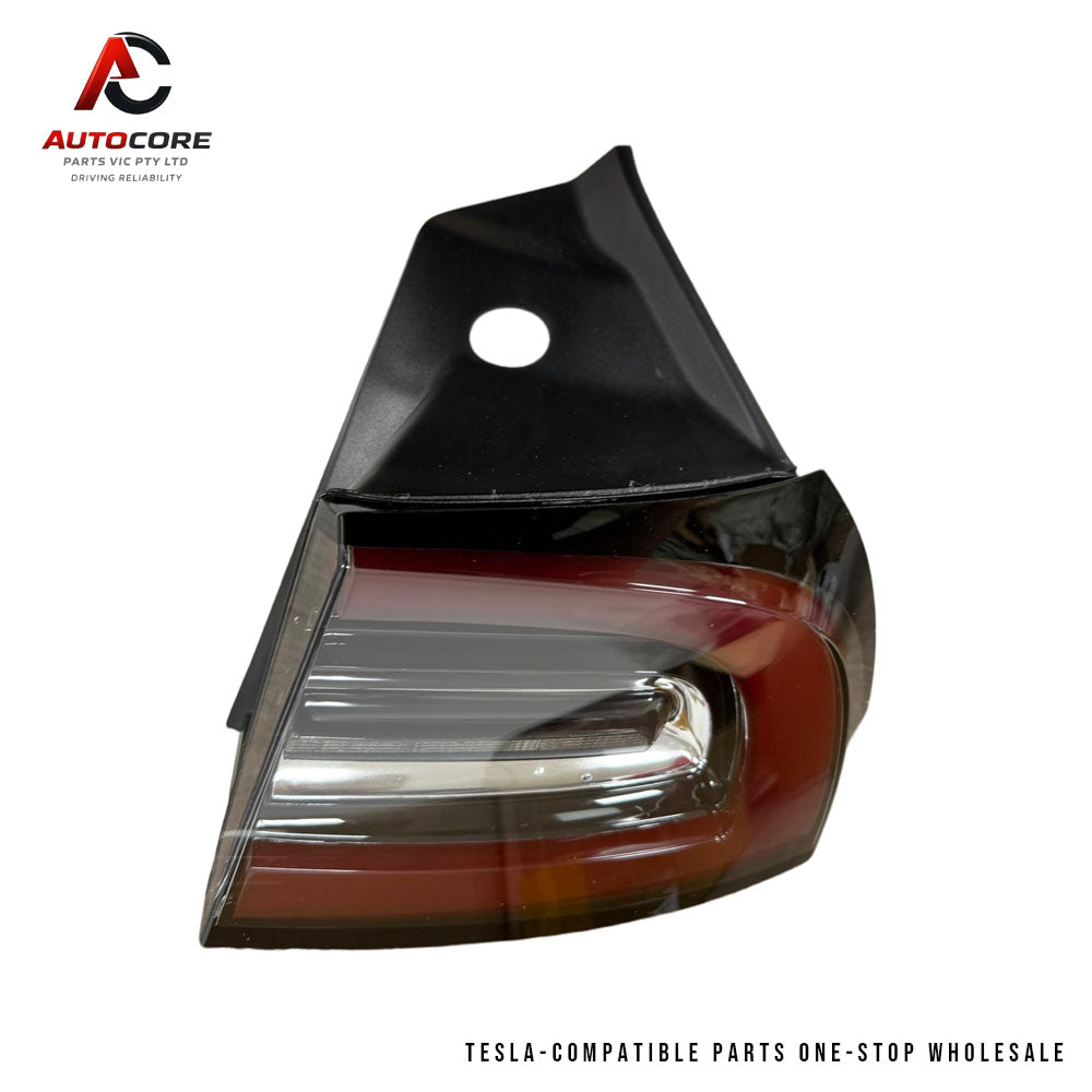 Premium Rear Outer Right-Hand (RH) Tail Light Assembly for Tesla Model 3 &amp; Model Y (Part Number: 1077398-00-G)