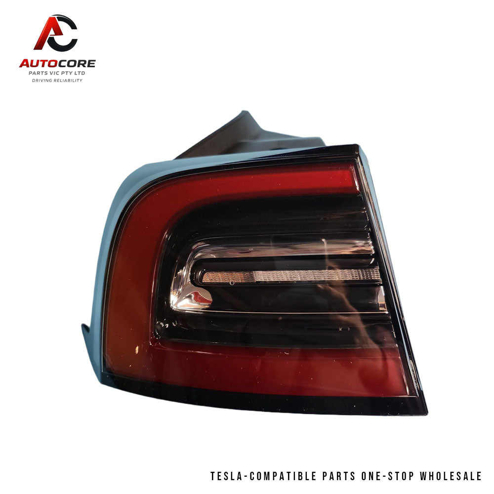 OEM Rear Tail Light Assembly (Left) for Tesla Model Y & Model 3 (Part Number: 1502086-00-E)