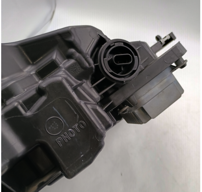 Tesla Huanxin 3 Headlights L Demolition in 2023