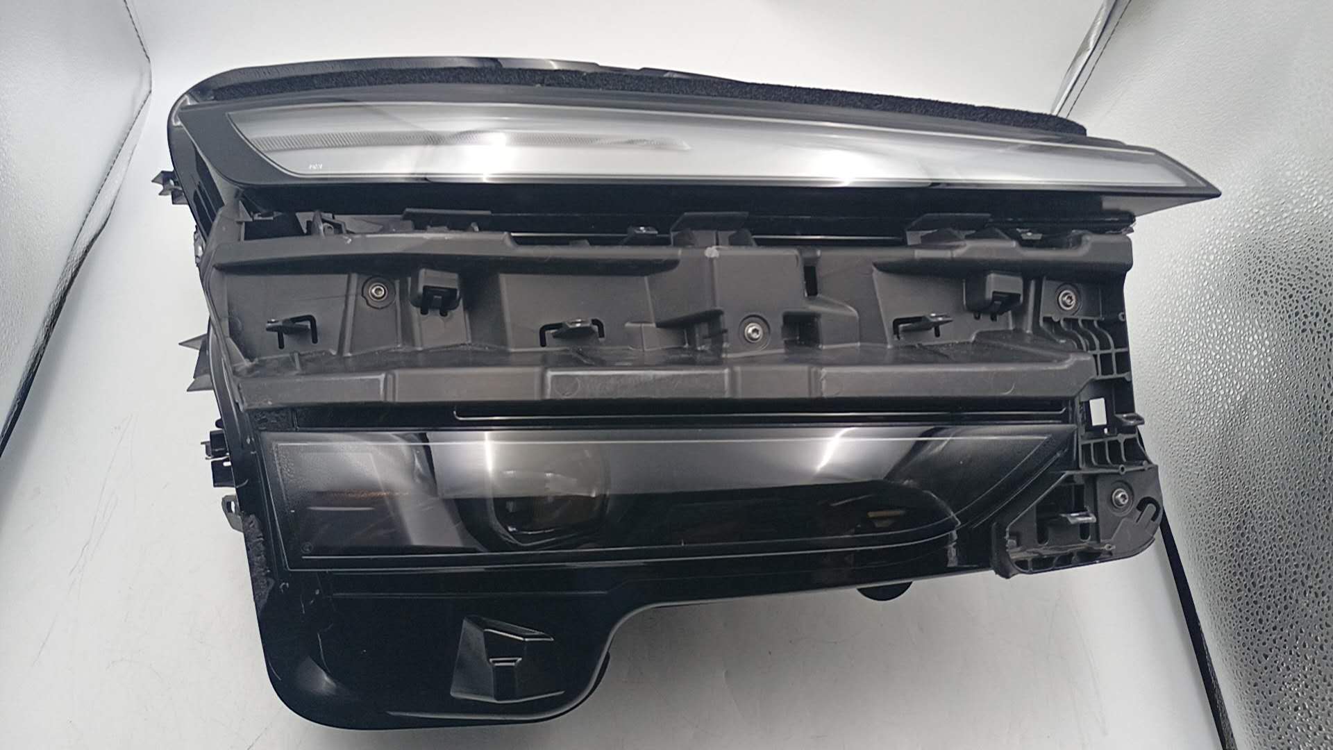 Tesla huanxin MY headlight r